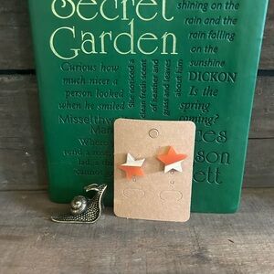 NWT orange wood and resin post earrings star shaped